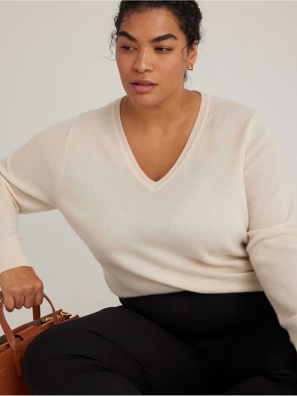 Quince Cream V-Neck Women's Sweater